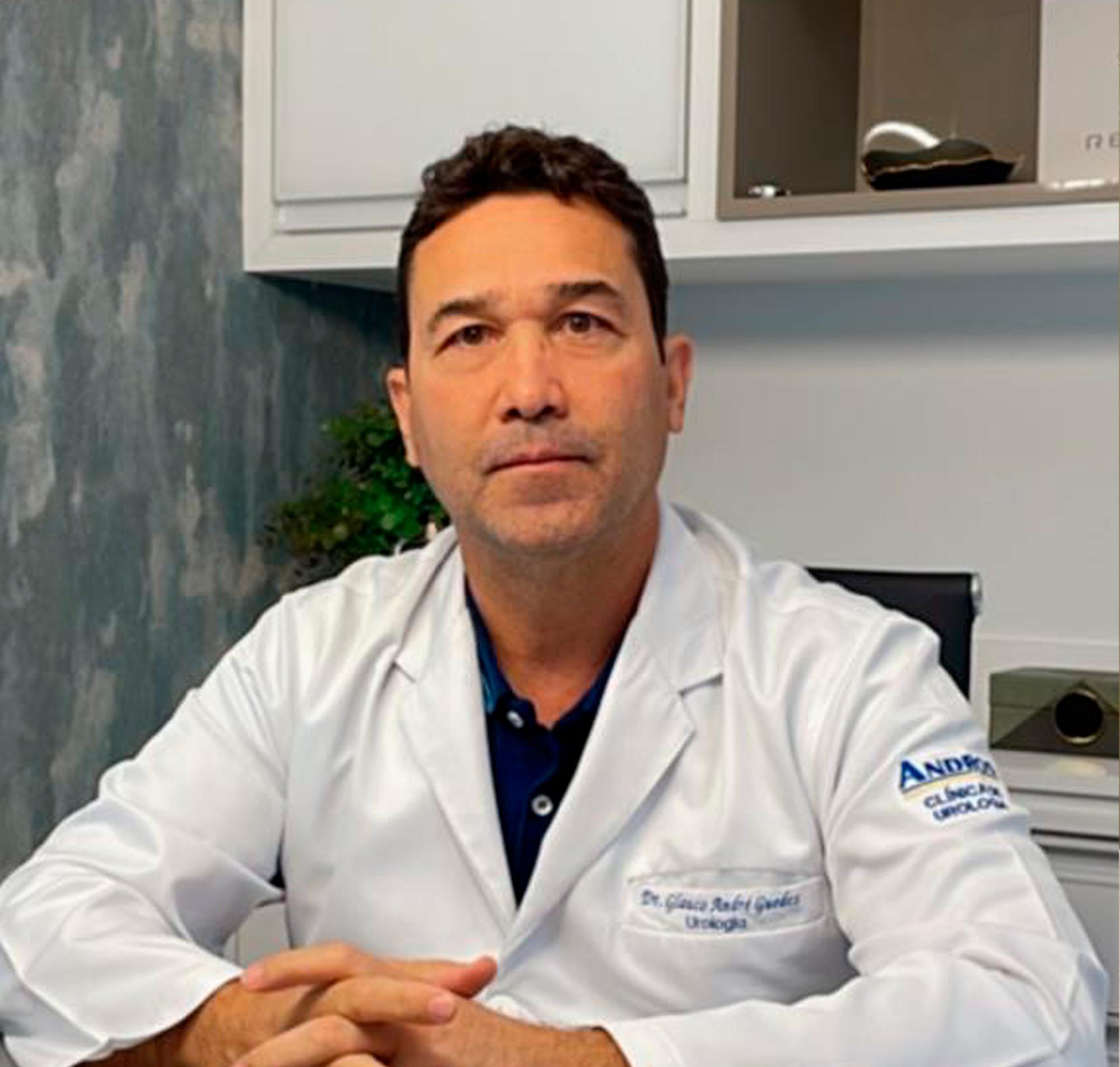 Dr. Glauco Guedes