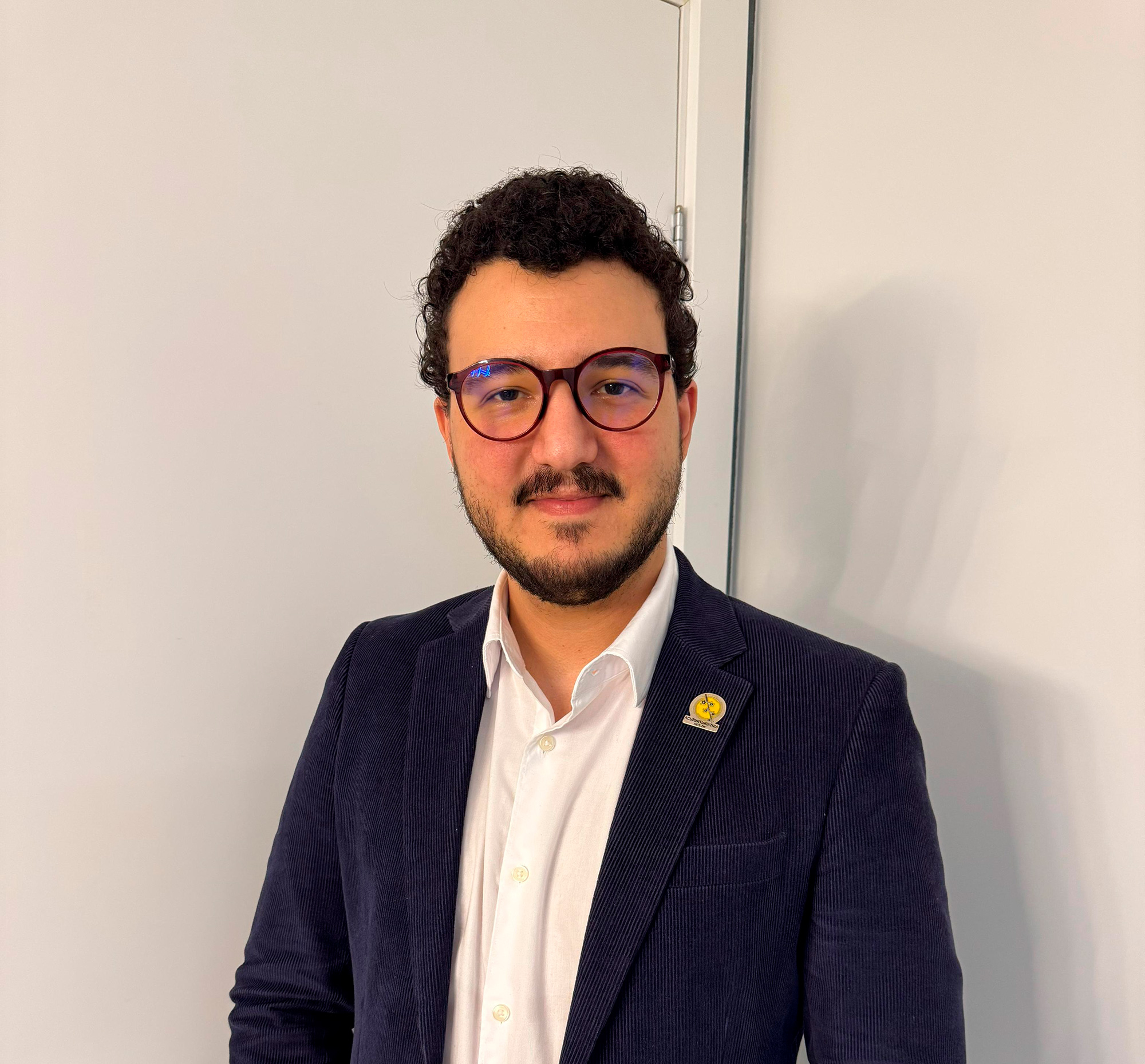 Dr Lucas Melo
